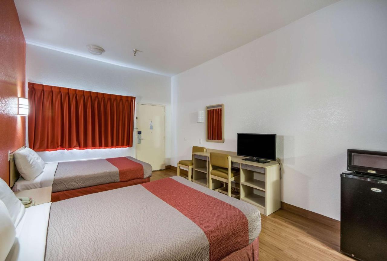 Motel 6-Humble, Tx المظهر الخارجي الصورة